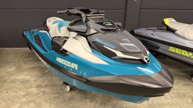 02 Sea Doo GTX 325 Limited 2025